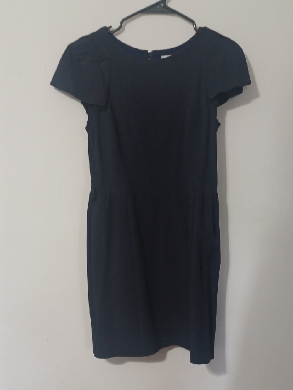 Milly Black Short Cap Sleeve Midi Coctail Dress. NWOT. Size S